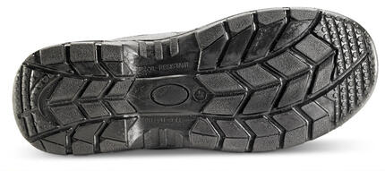 Beeswift Click Trainer Shoe 1