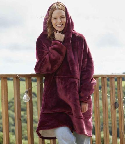 Brand Lab Oversized Hooded Blanket 1
