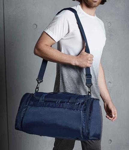 Quadra Sports Holdall 1