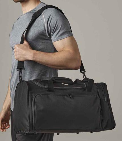 Quadra Universal Holdall 1