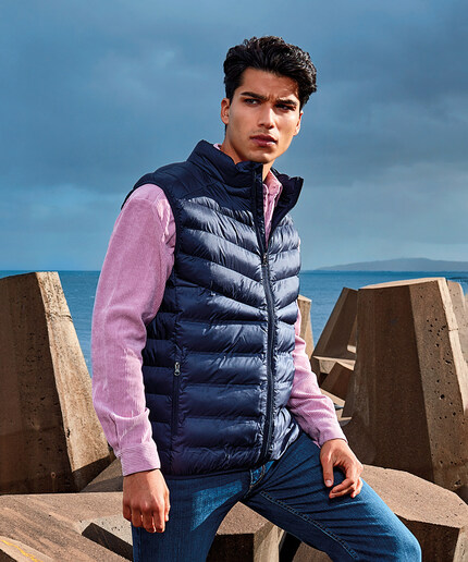 2786 Mantel Moulded Gilet 1