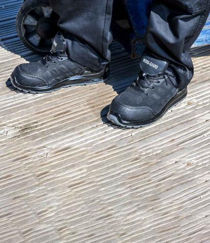 Result Work-Guard All Black Safety Trainers 1