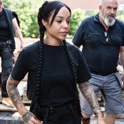 Scruffs Women's Trade T-Shirt Black 2